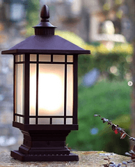 Outdoor Lantern Gatelight
