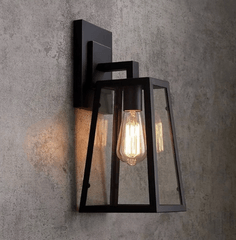 Outdoor Wall Light