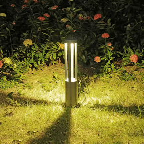 Round Classic Yard Bollard Light